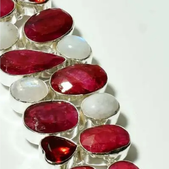 Gorgeous Ruby + Red Quartz heart + Biwa Pearl statement bracelet - Picture 6 of 11